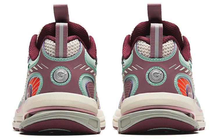 Lookbook (W) Koleksi Kasut Lari Anta Champion All Weather 'Burgundy Teal Merah' 922345568A-3