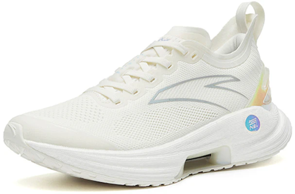 Anta安踏 創3.0 奧運冠軍跑鞋 防滑耐磨 低筒 跑步鞋 女款 白色 Lookbook Anta安踏 創3.0 奧運冠軍跑鞋 防滑耐磨 低筒 跑步鞋 女款 白色