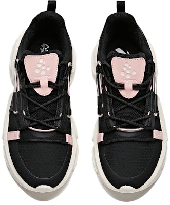(Women) Anta Cross Training Low 'Black Pink' 122037789-3 Lookbook (Women) Anta Cross Training Low 'Black Pink' 122037789-3