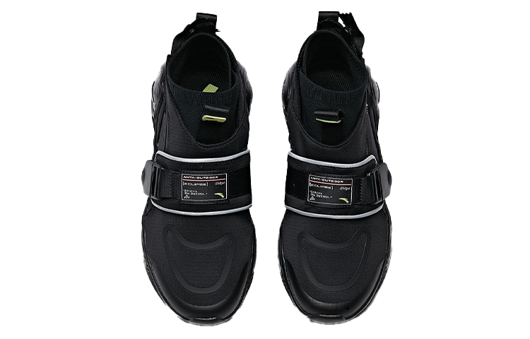 Lookbook (W) Anta Eclipse Tinggi 'Nyaman Serbaguna Hitam' 12946606-1