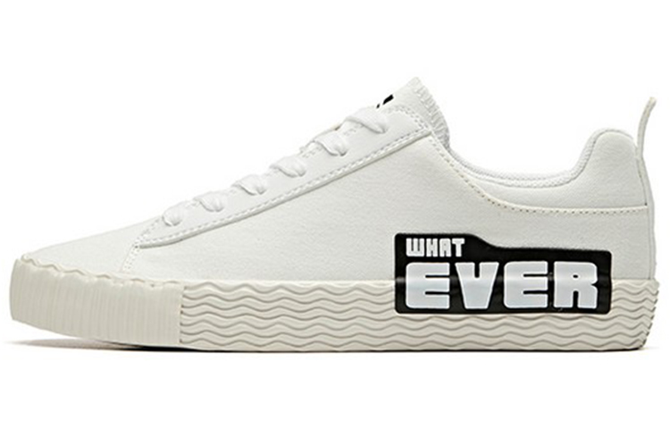 (Women) Anta Fashion Versatile Sneakers 'Black and White' 12948630-1