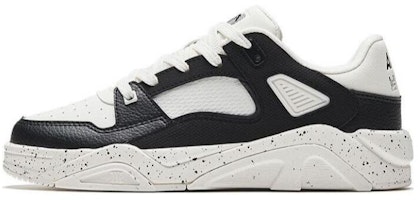 (Women) Anta Flame 3.0 Low 'White Black' 122338088-3 (Women) Anta Flame 3.0 Low 'White Black' 122338088-3