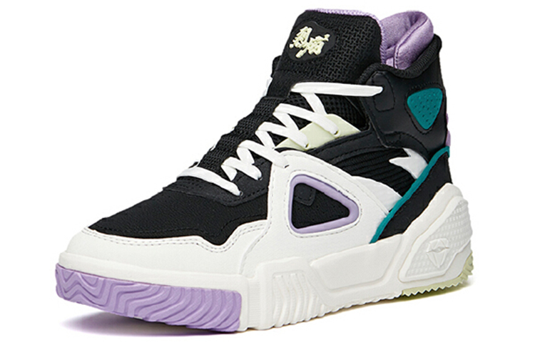 Lookbook (W) Anta Sepatu High-Top 'Hitam Putih Ungu' 122148088-3