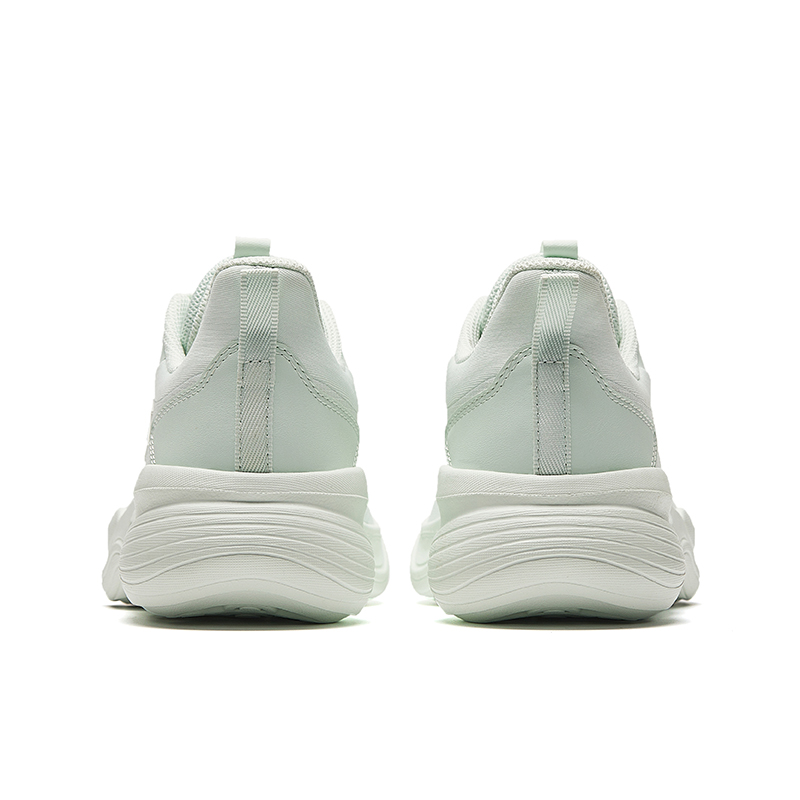 Shop Anta安踏 跳繩鞋 減震耐磨 低筒 跑步鞋 女款 綠色