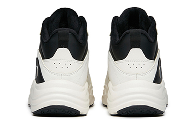 Purchase (W) Anta Life Series 'Fleece Hitam Putih Berlapis' 122148984-1