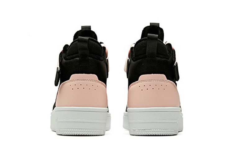 Shop (W) 安踏生活系列加绒高帮运动鞋'黑粉' 92946911-6