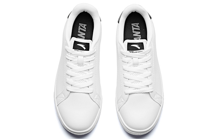 Shop Anta安踏 生活系列 休閒百搭 低筒運動板鞋 女款 白黑