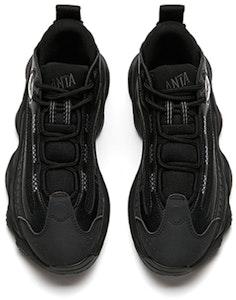 (W) Anta Seri Life Low 'Hitam' 122148090R-2 Lookbook (W) Anta Seri Life Low 'Hitam' 122148090R-2