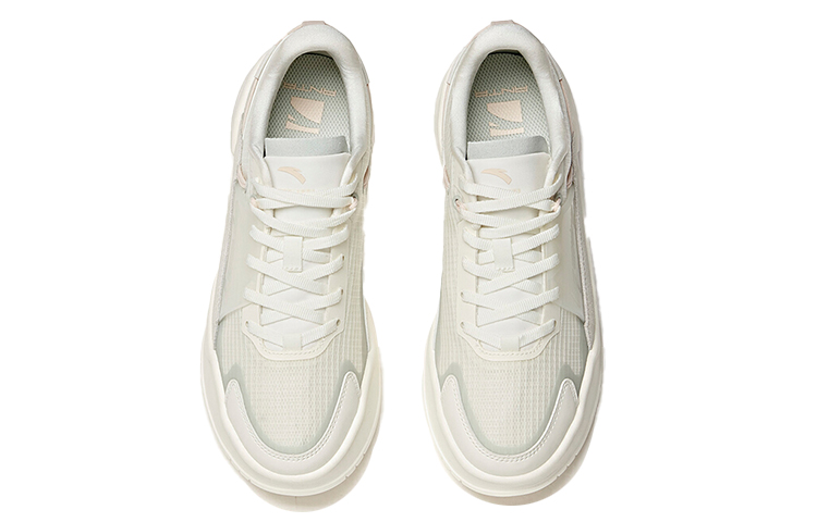 Lookbook (W) Kasut Luncur Anta Life Koleksi 'Ivory dengan Hijau Pudar' 922128820-4