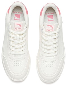 Anta安踏 生活系列 休閒風格 低筒 滑板鞋 女款 白紫色 Shop Anta安踏 生活系列 休閒風格 低筒 滑板鞋 女款 白紫色