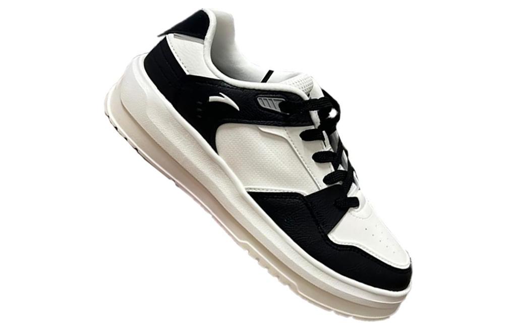 Lookbook (W) アンタ ライフ ローカット 黒白 (Anta Raifu Rōkatto KuroShiro) 122328017S-1