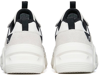 Anta安踏 生活系列 低筒舒適運動休閒鞋 女款 白黑 Shop Anta安踏 生活系列 低筒舒適運動休閒鞋 女款 白黑