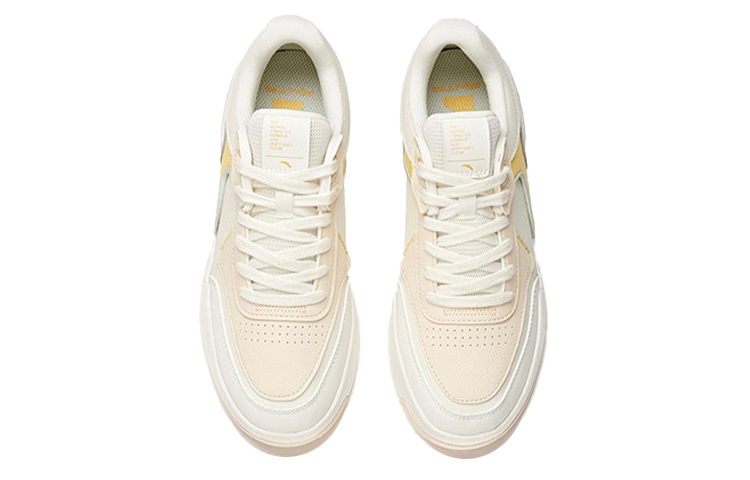 Shop (W) 安踏生活系列瓦菲鞋‘白黄’ 922118081-2