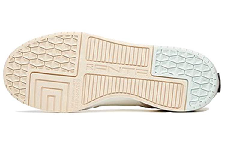 Details for (W) 安踏生活系列瓦菲鞋‘白黄’ 922118081-2