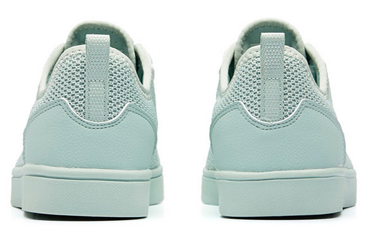 Shop (Women) Anta Lifestyle Low-Top 'Mung Green' 92928071-6