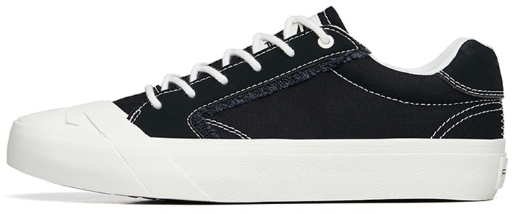women-anta-lifestyle-low-canvas-black-white-122228077-s-2