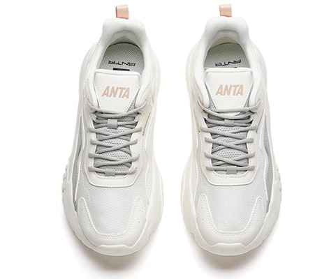 Anta安踏 生活系列 網面透氣 低筒運動休閒鞋 女款 白灰 Lookbook Anta安踏 生活系列 網面透氣 低筒運動休閒鞋 女款 白灰