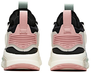 (W) 安踏休闲系列低帮灰白粉 122048984-4 Shop (W) 安踏休闲系列低帮灰白粉 122048984-4