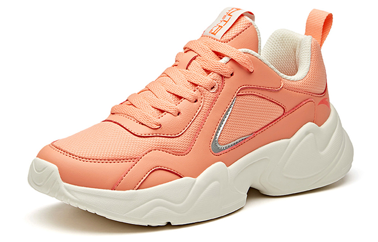 Order (W) Anta Lightweight Low ''Empress Red'' Rood 92948864-4