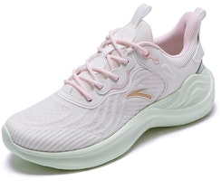 Anta安踏 凌雲 3 舒適 輕便 低筒 跑步鞋 女款 白粉 Lookbook Anta安踏 凌雲 3 舒適 輕便 低筒 跑步鞋 女款 白粉