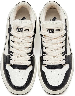 安踏 防滑耐磨輕便 低幫 板鞋 女款 黑白灰 Lookbook 安踏 防滑耐磨輕便 低幫 板鞋 女款 黑白灰