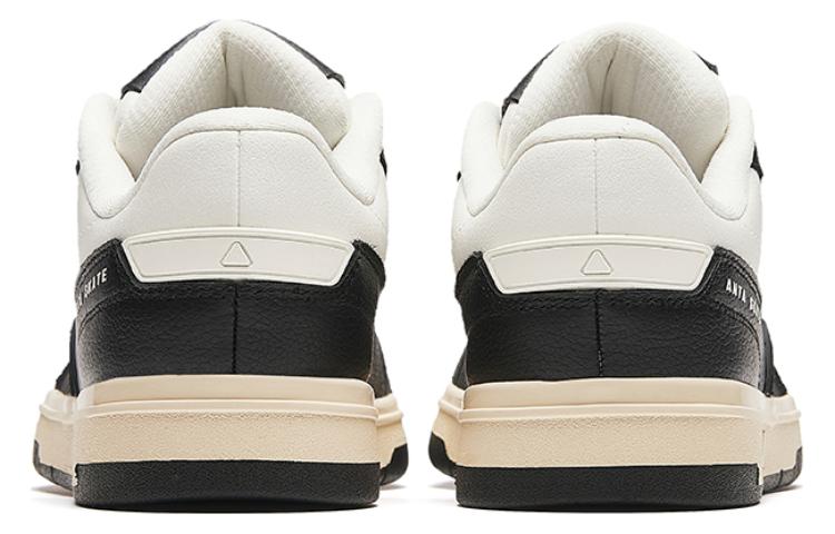 Shop Anta安踏 舒適百搭 減震耐磨 低筒 板鞋 女款 黑色