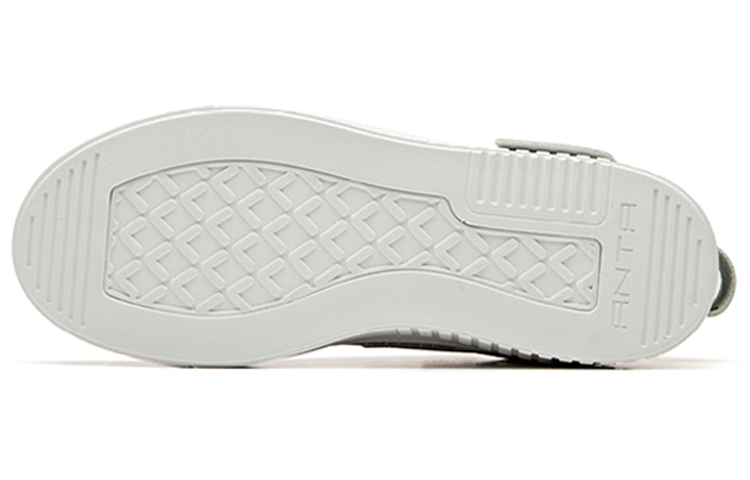 Details for (Women) Anta Low-Top Casual 'Black White' 92948063-6