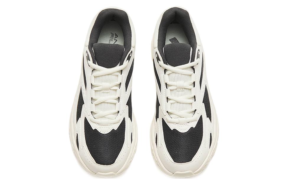 Lookbook (W) Anta Baskets Basses Running ''Noir Blanc'' 122245595-1