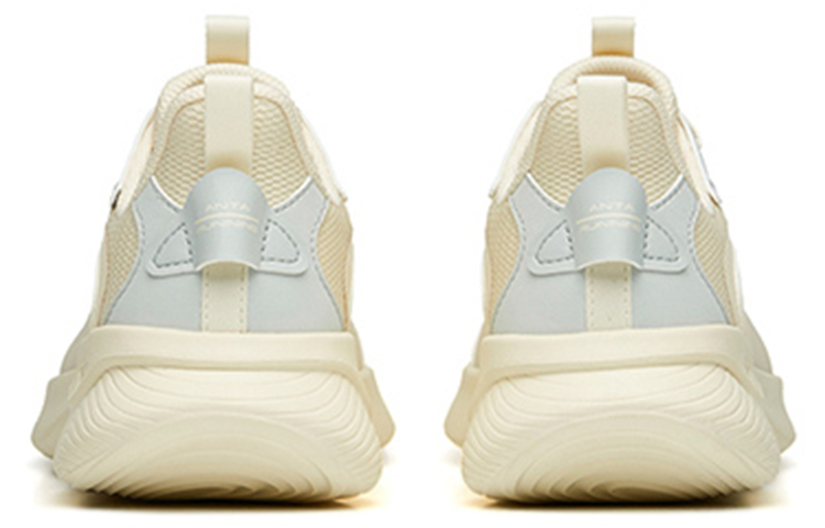 Purchase (Women) Anta Low-Top Running Shoes 'White Grey' 922235588-5