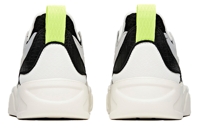 Shop (Women) Anta Low-Top Skateboard Sneaker 'Black White Purple' 122028052-4