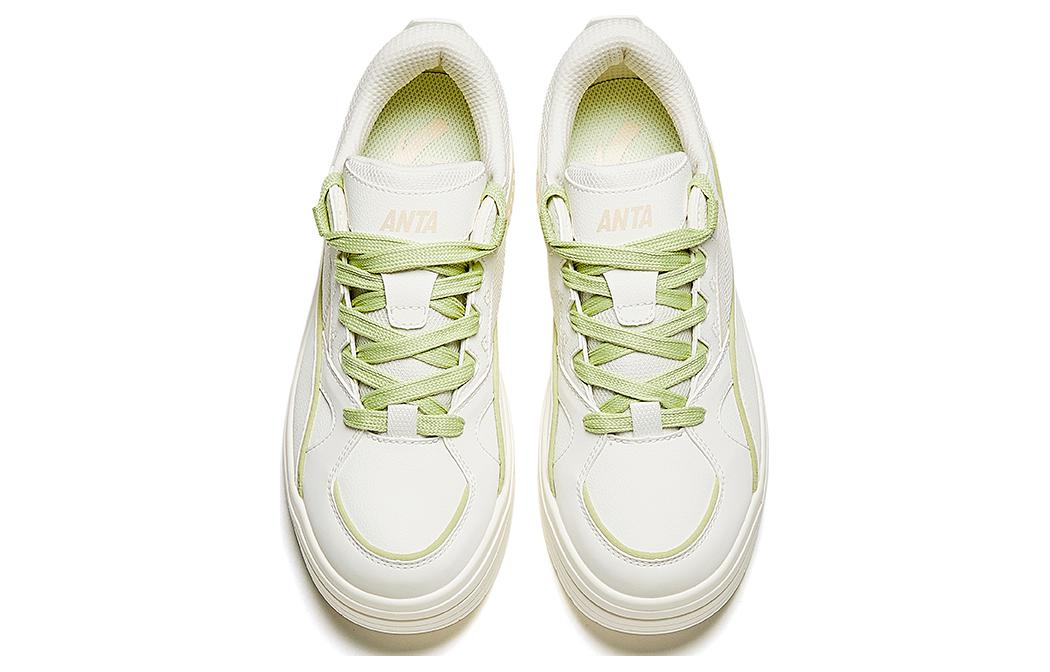 Lookbook (W) 안타 심플 화이트 그린 로우탑 스니커즈 922418065-3