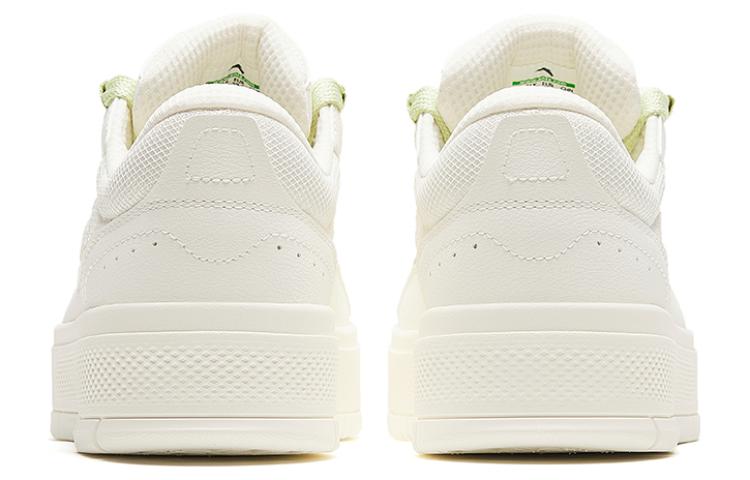 Shop (W) 안타 심플 화이트 그린 로우탑 스니커즈 922418065-3