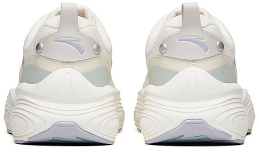 安踏 透氣輕便耐磨 低幫運動鞋 女款 白綠 Shop 安踏 透氣輕便耐磨 低幫運動鞋 女款 白綠