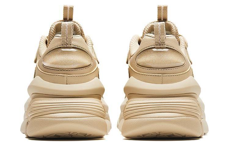 Shop Anta安踏 耐磨透氣 低筒 生活休閒鞋 女款 米色