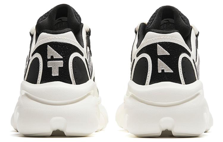 Shop (W) Anta Low 'Hitam Putih' 'Meow Meow' 122348886-3