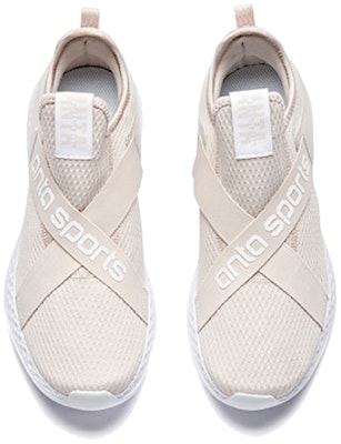 (W) 安踏低帮“莲花灰” 92918850-1 Lookbook (W) 安踏低帮“莲花灰” 92918850-1