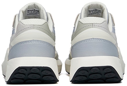 (W) Anta Low Abu-Putih-Hitam 'Bing Tang' 922228856-1 Purchase (W) Anta Low Abu-Putih-Hitam 'Bing Tang' 922228856-1