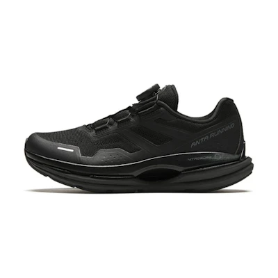 (W) Anta Low Top 'Black RNNR'