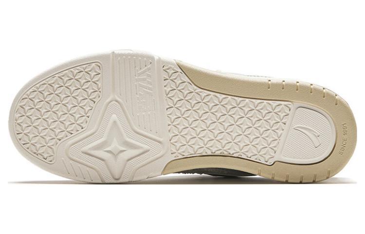 Purchase (W) 안타 로우탑 '그레이 화이트' 922418071-3