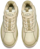 (W) Anta Low Top 'Tapak Tebal Panas Kuning-Putih' 922238083-3 Lookbook (W) Anta Low Top 'Tapak Tebal Panas Kuning-Putih' 922238083-3