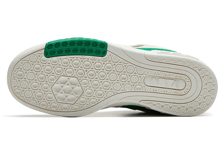 Shop Anta安踏 防滑耐磨 低筒 板鞋 女款 白綠