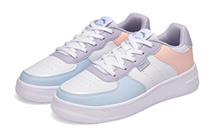 Lookbook (W) 安踏低帮‘白蓝粉’ A33038000-9