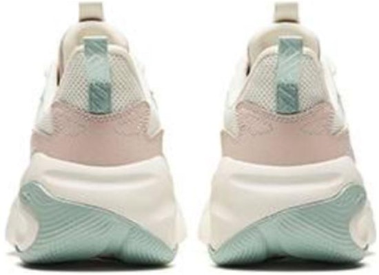 (W) Anta Low Top 'Putih Hijau Selesa' 122418813-2 Lookbook (W) Anta Low Top 'Putih Hijau Selesa' 122418813-2