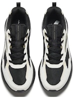 (W) 安踏跑步系列运动鞋 '白黑橄榄' 922345595-2 Lookbook (W) 安踏跑步系列运动鞋 '白黑橄榄' 922345595-2