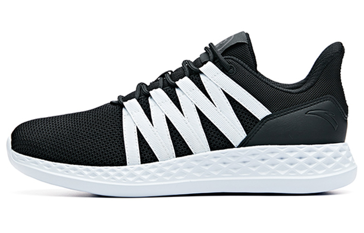(W) Anta Low-Top Running 'Black White'