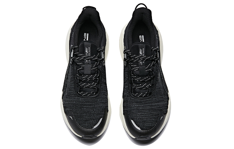 (W) Anta Low-Top Running 'Wormhole Technology Black White' 圖 3