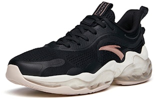 Anta安踏 減震防滑 低幫 跑步鞋 女款 黑金 Lookbook Anta安踏 減震防滑 低幫 跑步鞋 女款 黑金