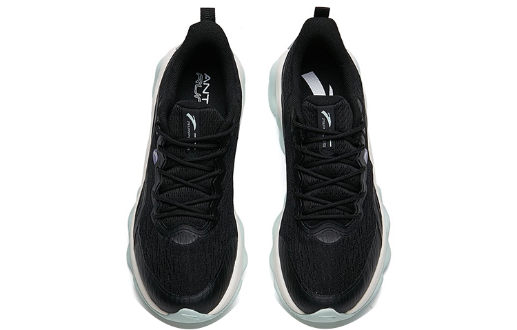 Lookbook Anta安踏 柔軟柱科技 低筒 跑步鞋 女款 黑灰 舒適百搭