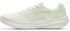 Buy (W) 安踏跑鞋系列“白绿” 922335505-4