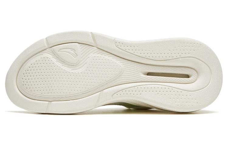 Shop (W) Anta Low Training 'Putih Pink' 122327718-6